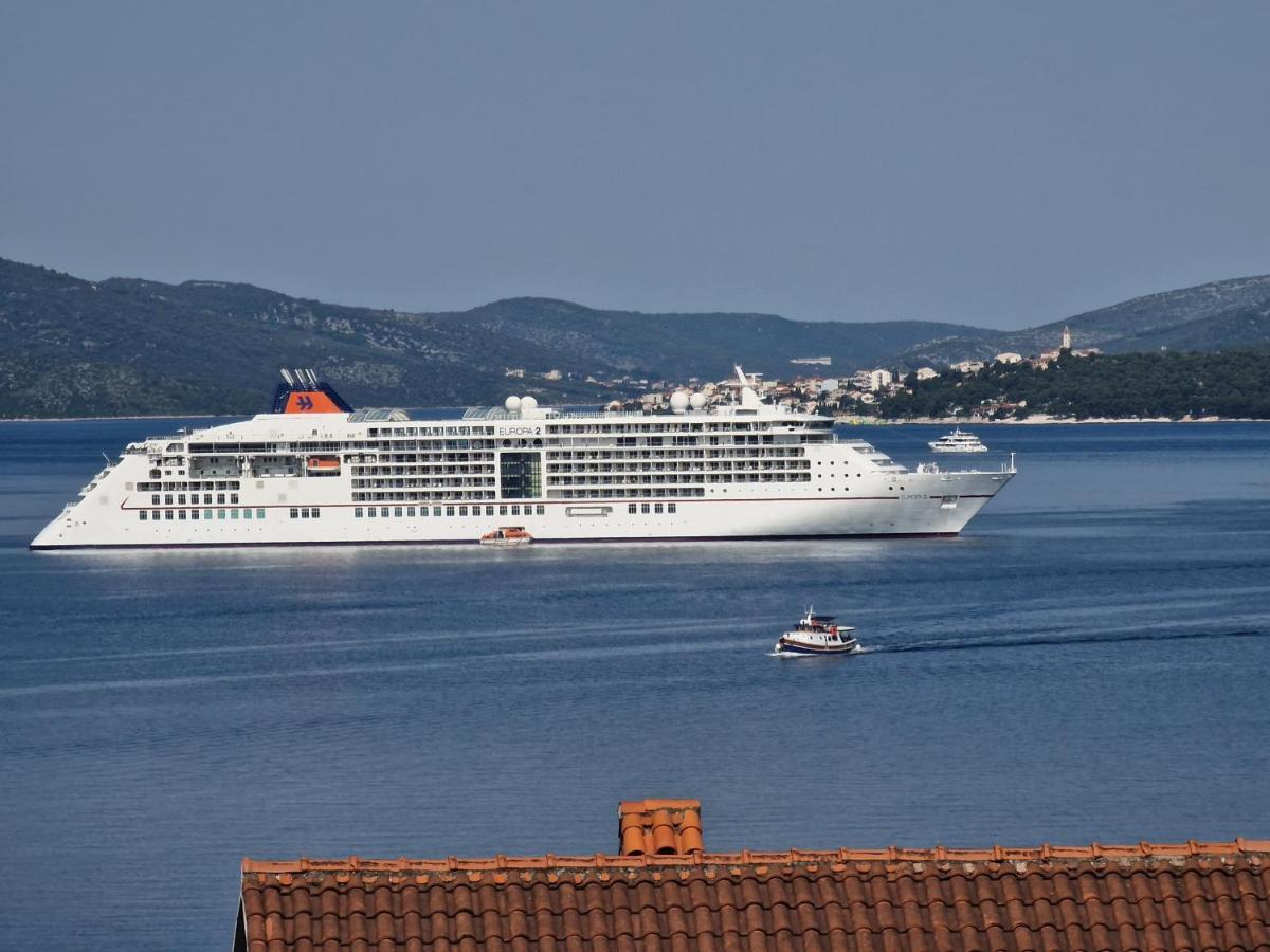 Apartmani Island Trogir Exterior foto