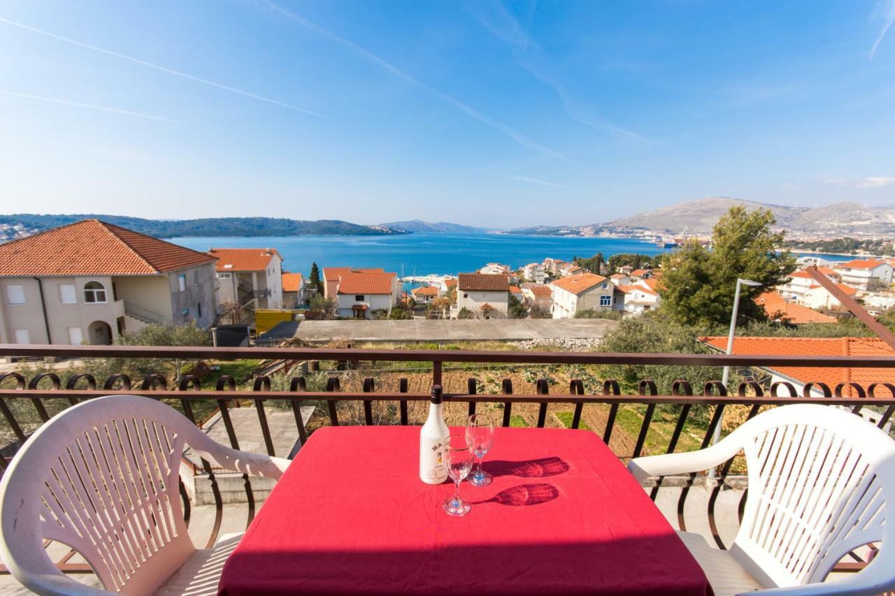 Apartmani Island Trogir Exterior foto