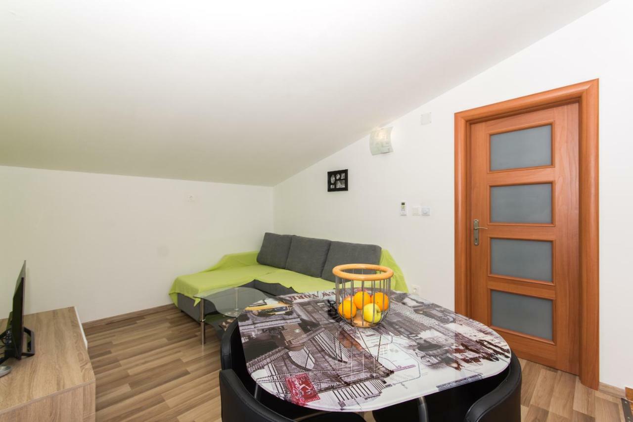 Apartmani Island Trogir Exterior foto