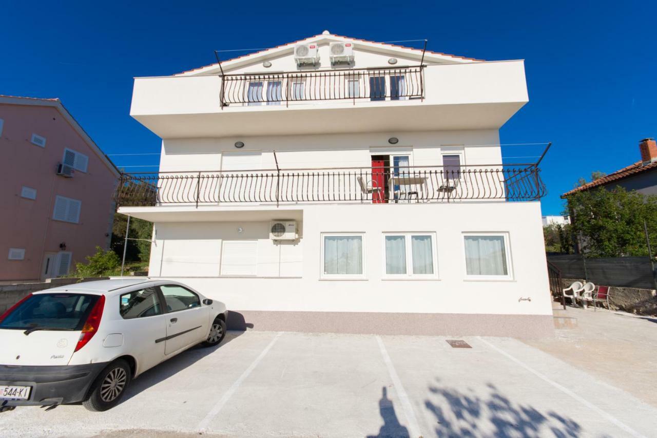 Apartmani Island Trogir Exterior foto